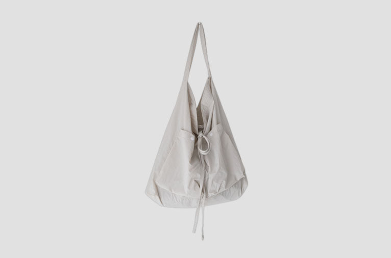 [projet] two pockets easy bag warm grey (9차입고)