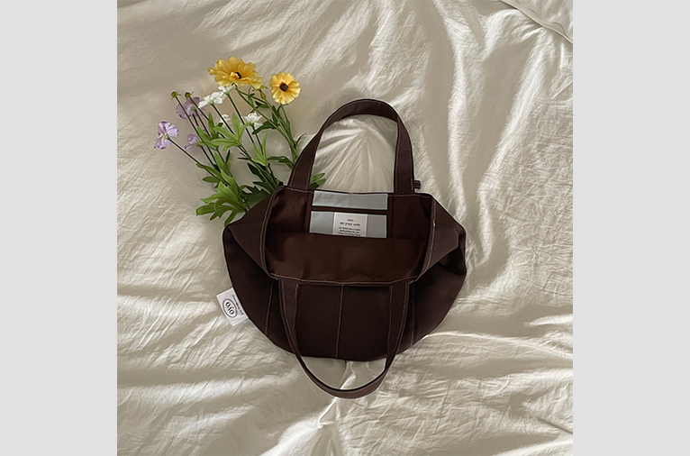 [oyo] stitch bag - brown