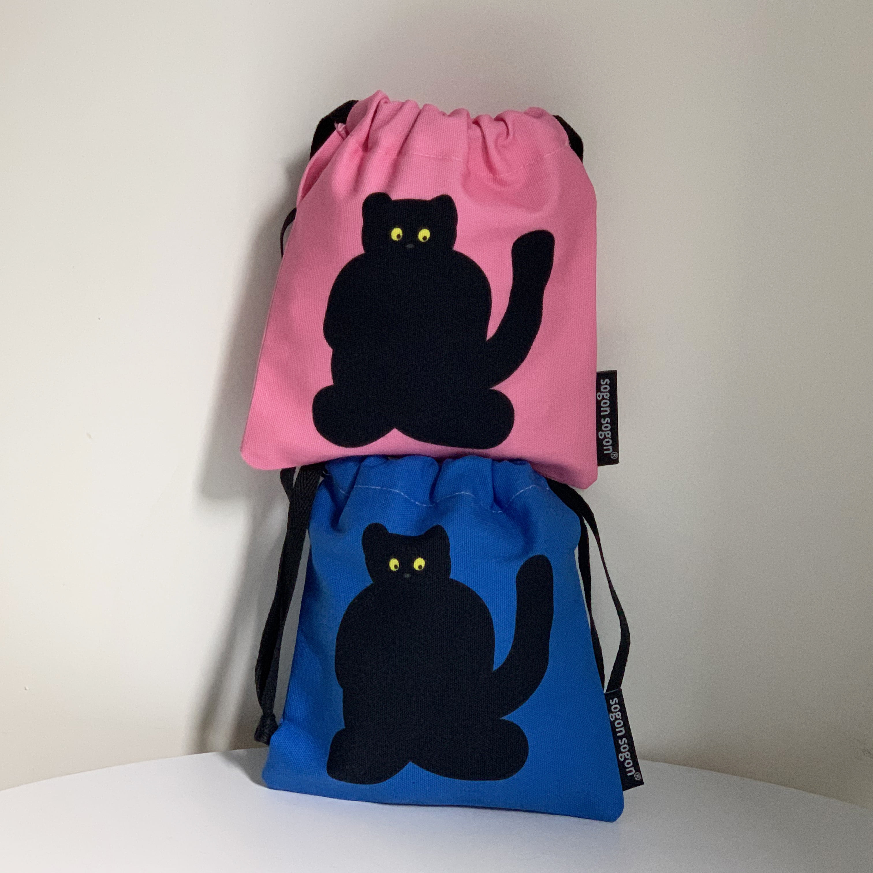 [소곤소곤] Cute cat string pouch (6차입고)