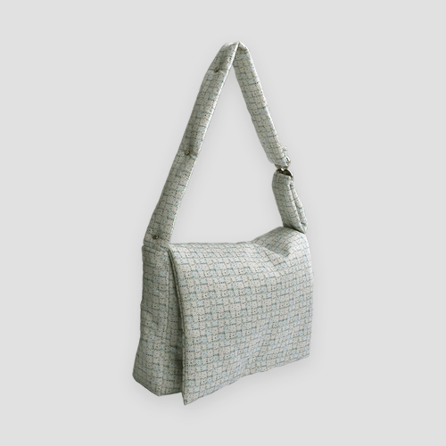 [리즘] Square padded bag - Green Blue