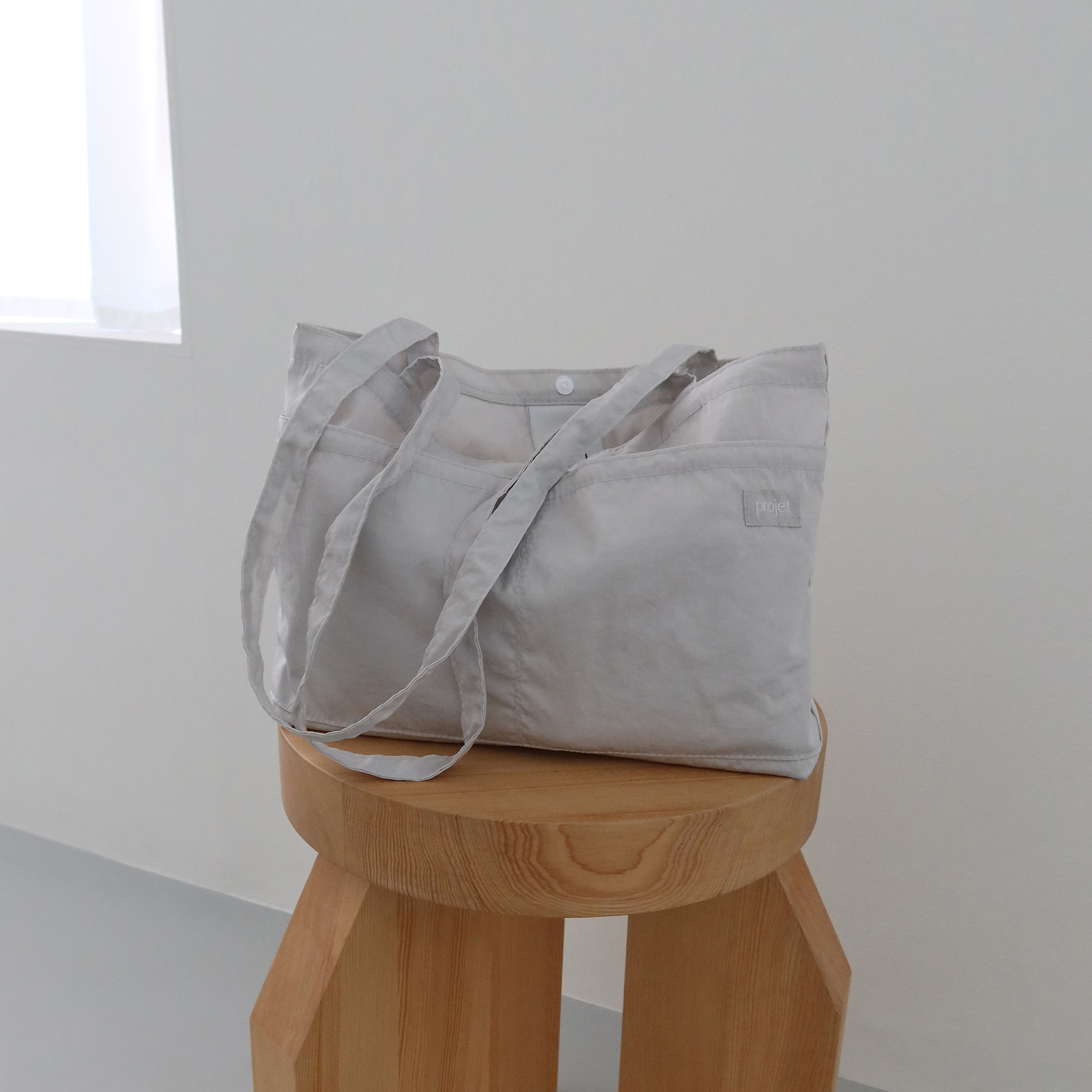 [projet] light &amp; light bag (silver grey) (재입고)